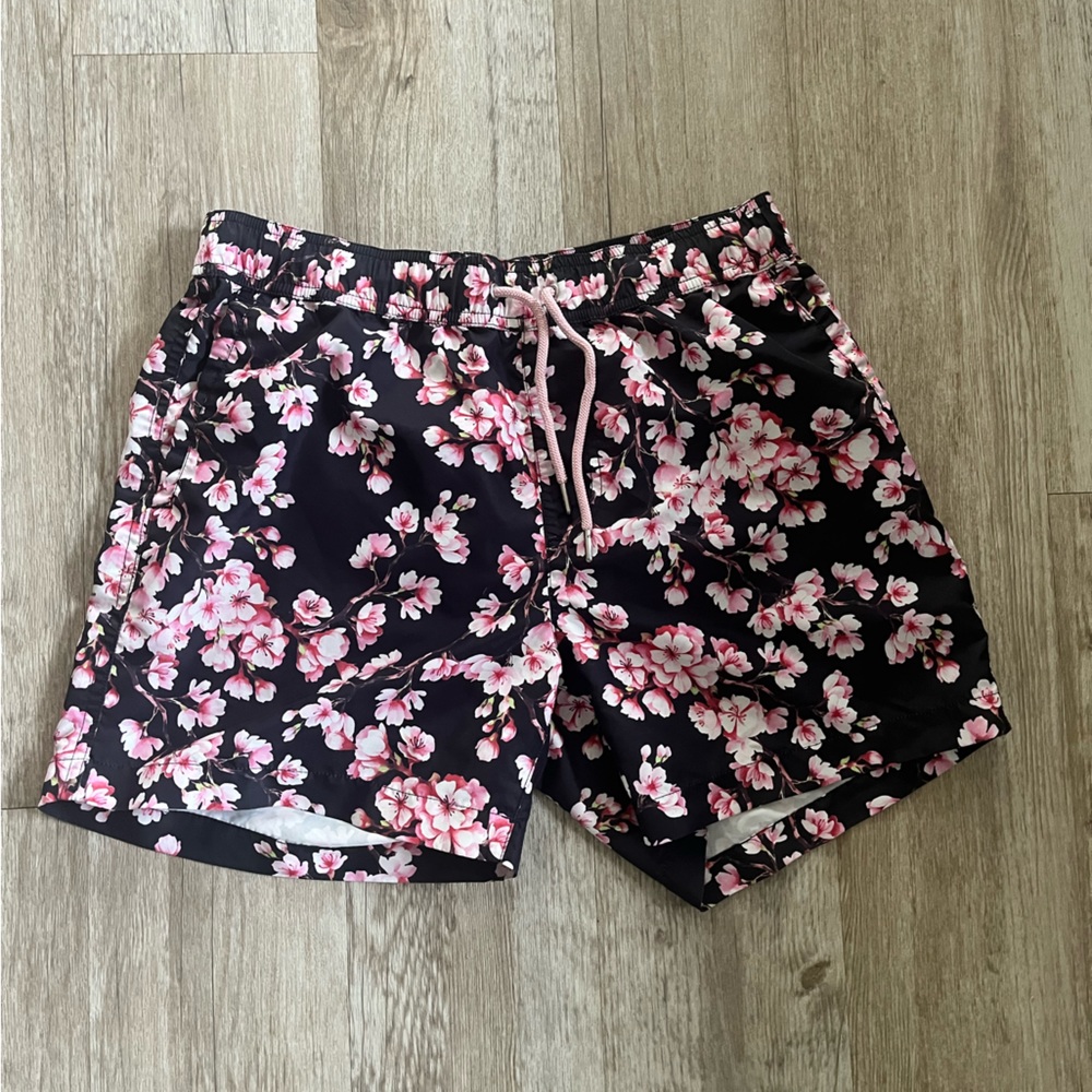 Forever21 Men’s Swim Trunks (M)